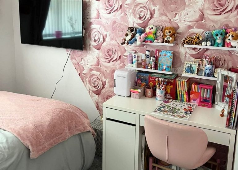 A Room Change For A 10 Year Olds Girl